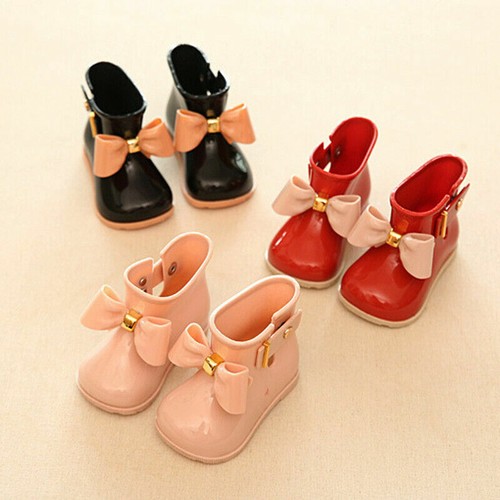Infant baby toddler kid - infant,