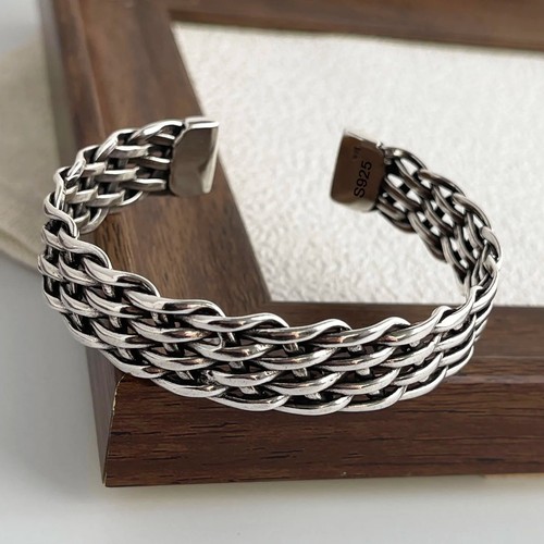 Solid 925 sterling - solid,