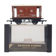 Graham Farish NER Brake Van 20T Brown OO Gauge Goods Wagon Boxed Model Railway