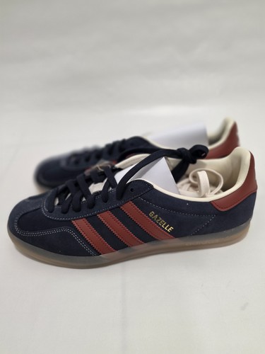 Men size adidas gazelle - 10,