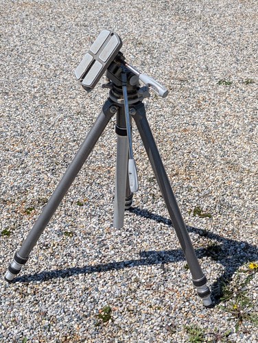 Gitzo heavy duty pan - r,