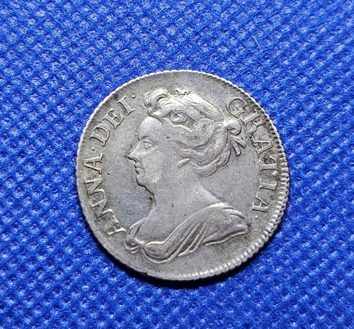 1709 shilling queen - queen, anne