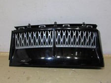 Range Rover L322 3.6 left front wing side vent grille Java black supercharged