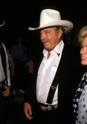 Dale robertson august - robertson, 1989