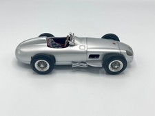 Mercedes-Benz W196 Monoposto 1954-1955 - CMC 1:18 RARE MODEL