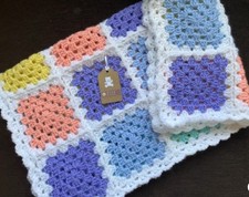 Hand crochet baby blanket/car