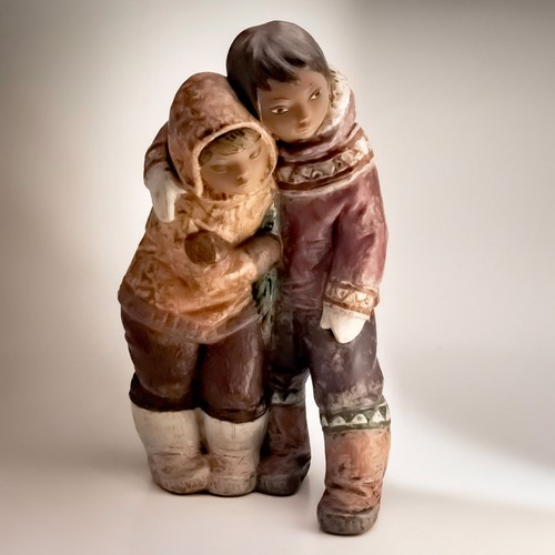Lladro gres couple from the - couple,