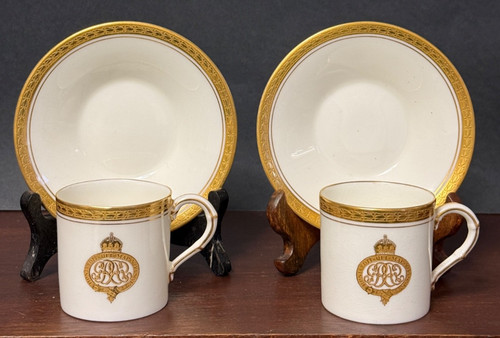 Antique royal worcester - royal,