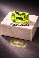 22ct Natural Green Peridot
