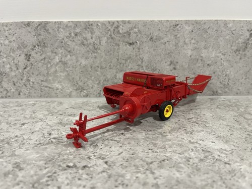Universal hobbies massey - universal,