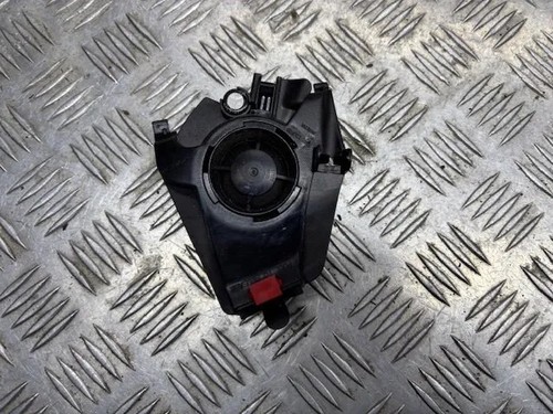Volvo v70 subwoofer - volvo,