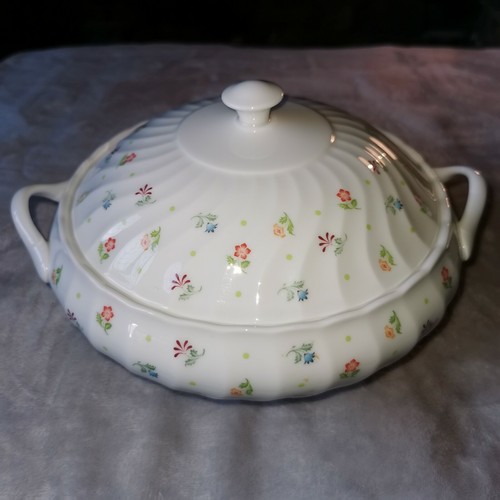 Rare wedgwood cascade - wedgwood,