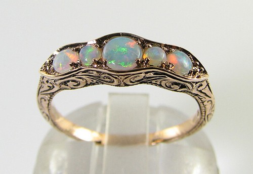 9ct rose gold - rose, opal