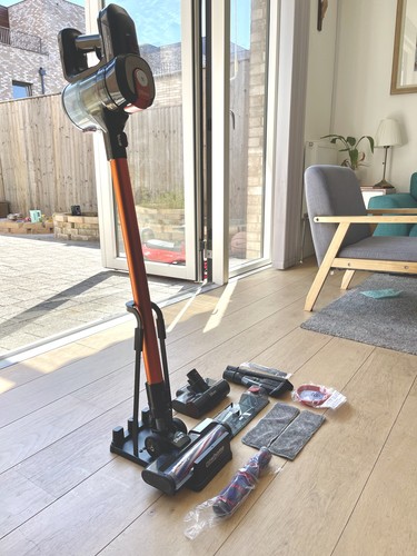 Vacuum with mopping - with, uv