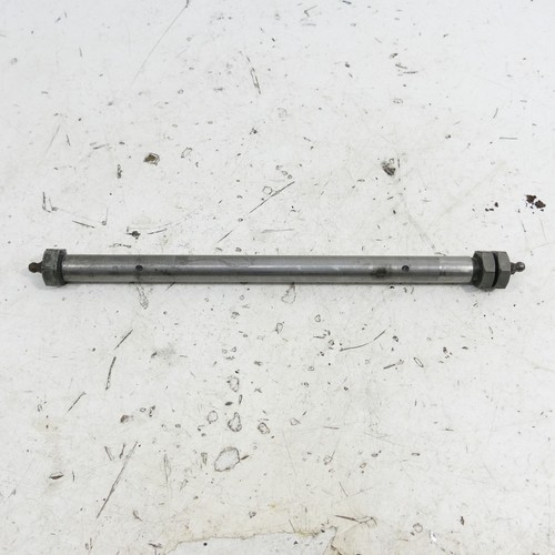 Yamaha 350 swingarm - r5,