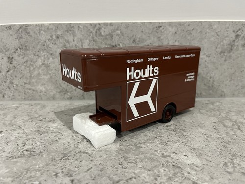Corgi luton van - -,