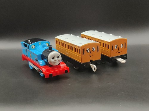 Tomy trackmaster thomas the - tomy,