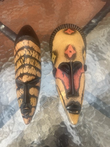 Pair hand carved african - 2,