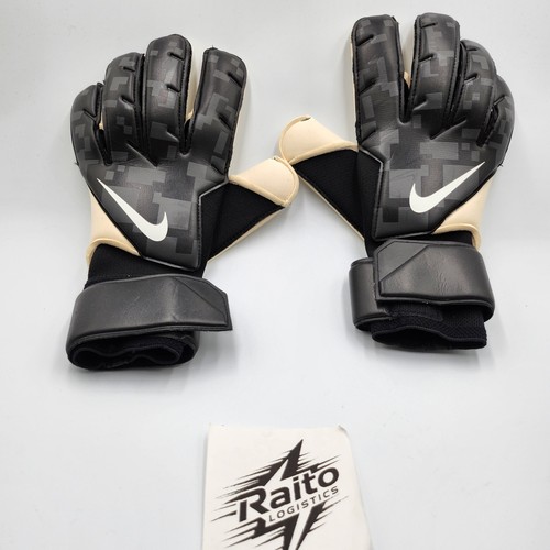 Men size nike goalkeeper - 8.5,