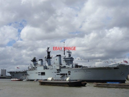 Photo hms illustrious - hms,