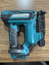 Makita DPT353 18V Pin Nailer 23 Gauge