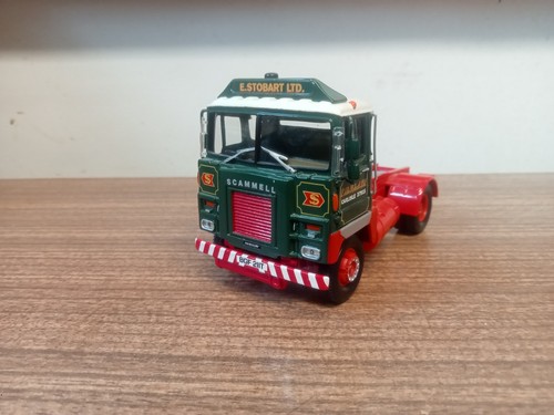 Corgi modern truck heavy - modern,