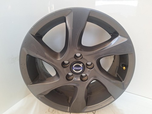 Volvo v40 mk3 - volvo,