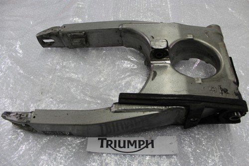 Triumph sprint 955i - triumph,