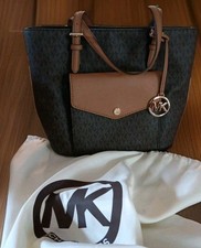 Michael Kors Jet Set Handbag
