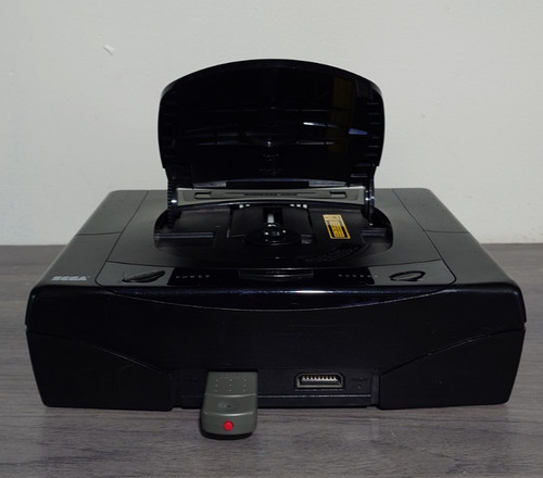 Sega saturn console good - sega,