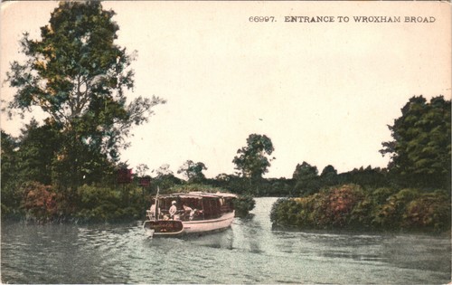 Entrance wroxham broad - entrance, to