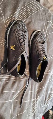 Lyle and scott shoes size - and,
