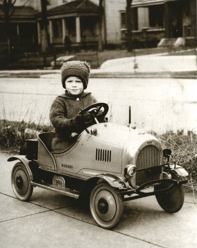 Vintage marmon pedal car - marmon,