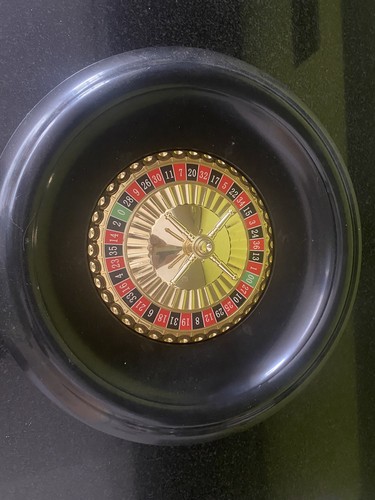 Roulette wheel with back jack - roulette,