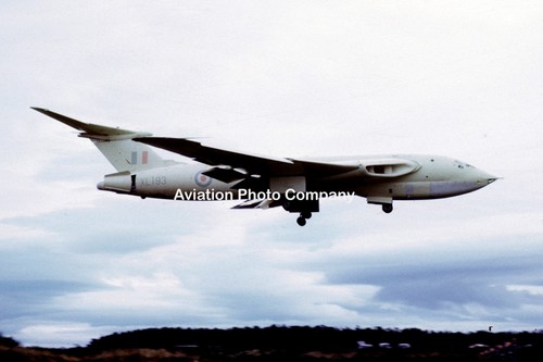 Raf handley page victor - victor, b.2