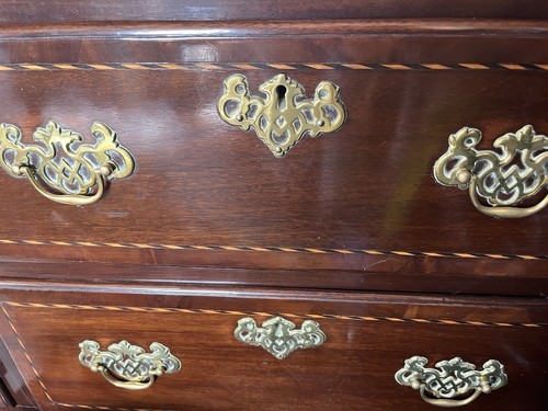 Wooden mahogany dresser - wooden,