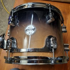 PDP by DW Concept Birch Snare 12 x 10 with Gig Bag Pearl
