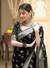 Self Design, Woven Banarasi