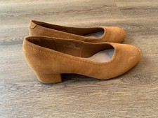 Ex Marks & Spencer Mustard Suede Slip On Court Shoes Low Heel Size 5.5 BNWT