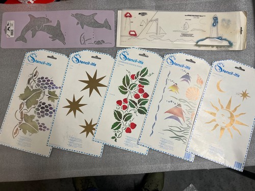 Vintage stencil itis - &,