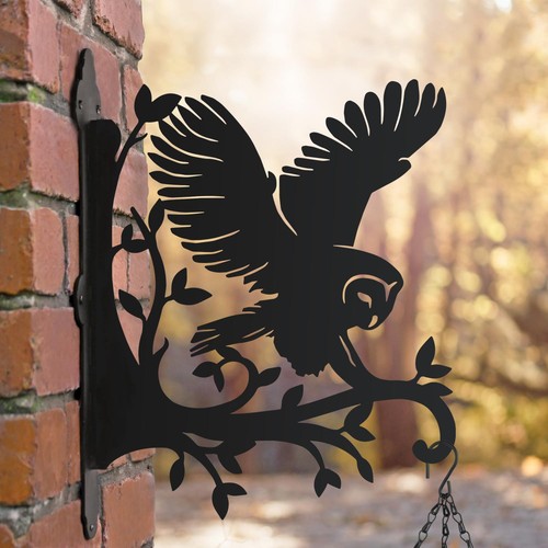 Barn owl hanging - barn,