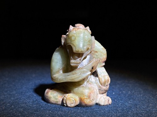 Chinese old green jade bear - chinese,