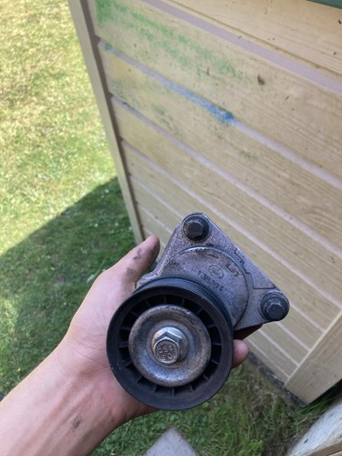 Tensioner pulley for ford - pulley,