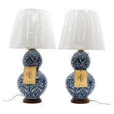 PAIR OF LARGE RALPH LAUREN EX DISPLAY BLUE & WHITE CERAMIC TABLE LAMPS (1/2)