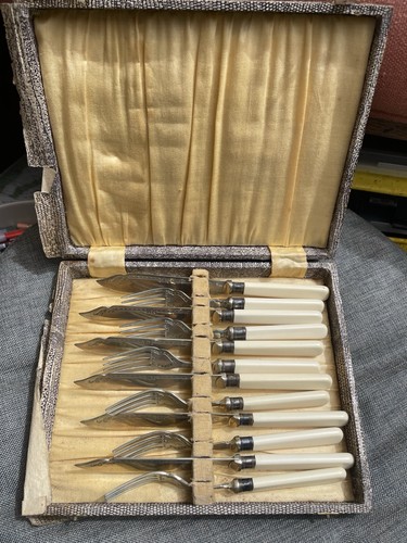 Vintage boxed fish - 12-pc,