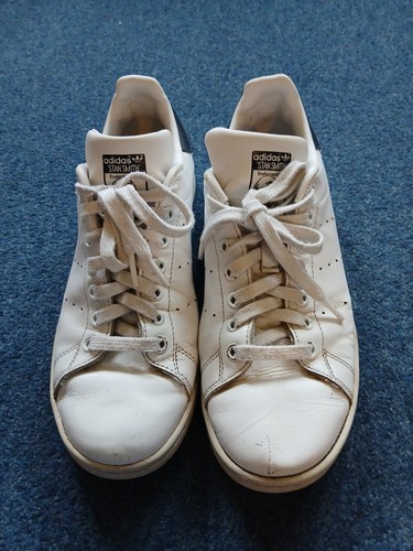 Vintage white adidas - white,