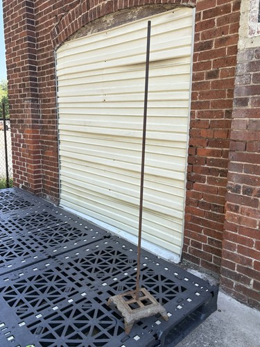 Tall threaded bird cage - 58”,