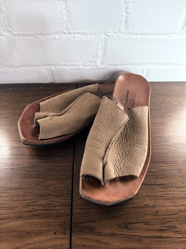Cydwoq hand made leather - hand,