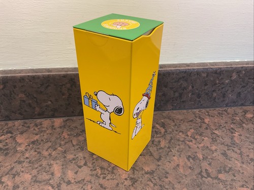 Snoopy peanuts empty cookie - peanuts,