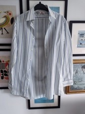 New Without Tags Women's Van Heusen shirt Blue Stripes Cotton Size 10